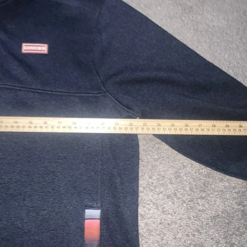 Cinch men pullover